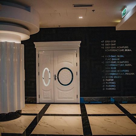 Jbhotels Apartament Comfort Hanza Tower Щецин Екстер'єр фото