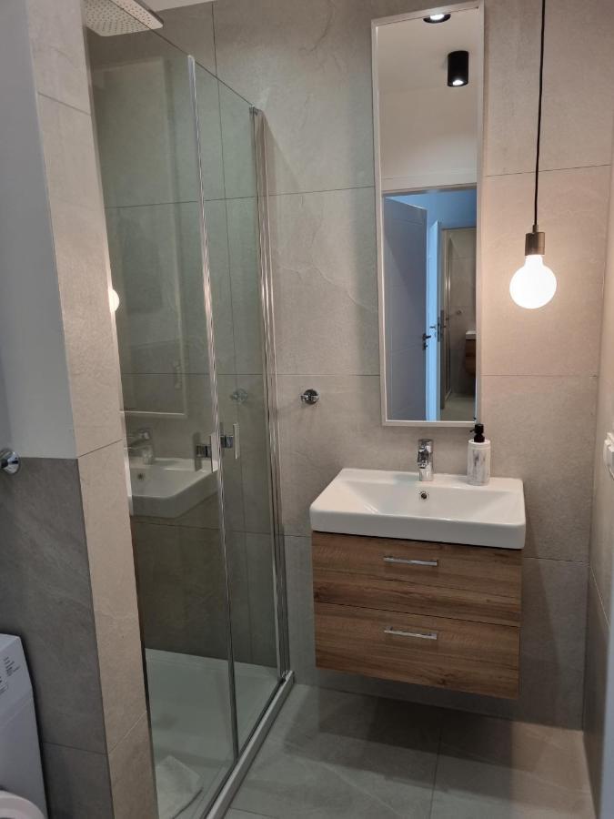 Jbhotels Apartament Comfort Hanza Tower Щецин Екстер'єр фото