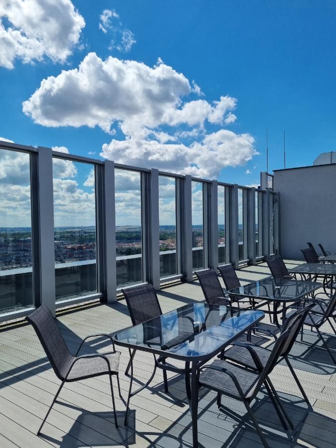 Jbhotels Apartament Comfort Hanza Tower Щецин Екстер'єр фото